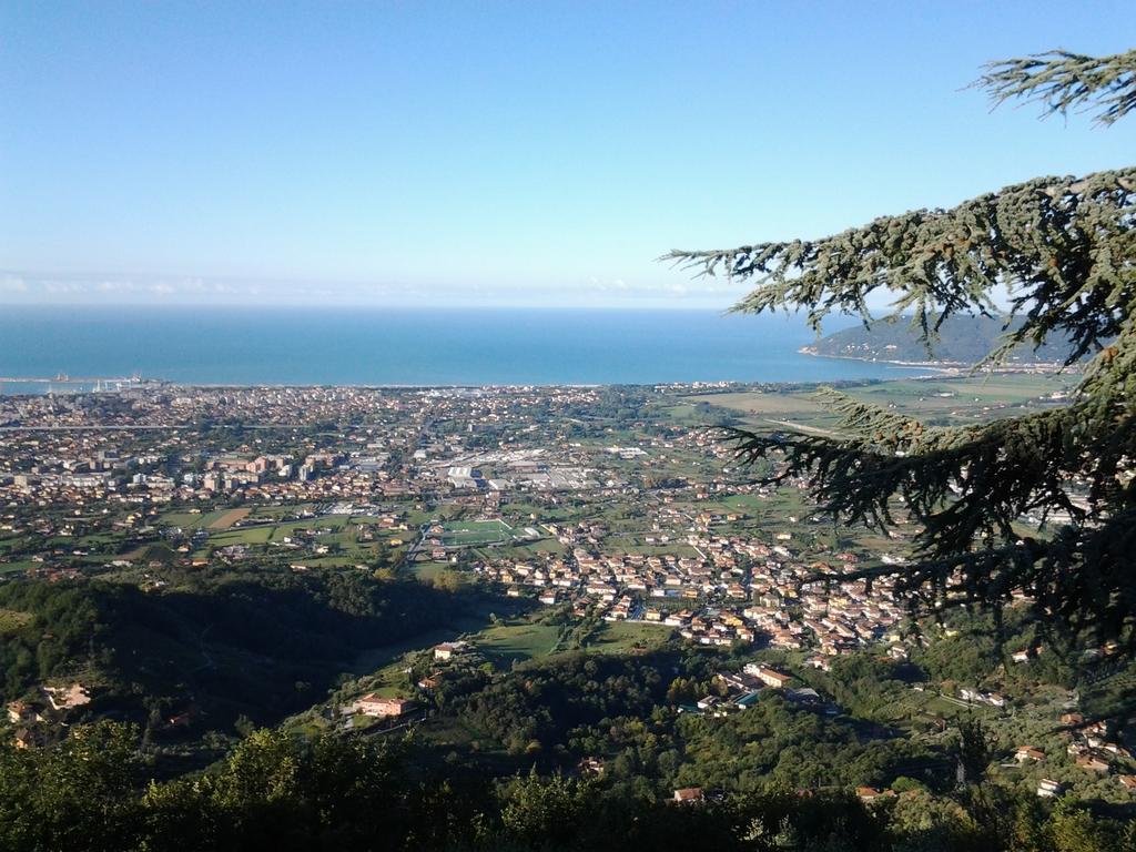 Hotel Ristorante Radar Carrara Kültér fotó