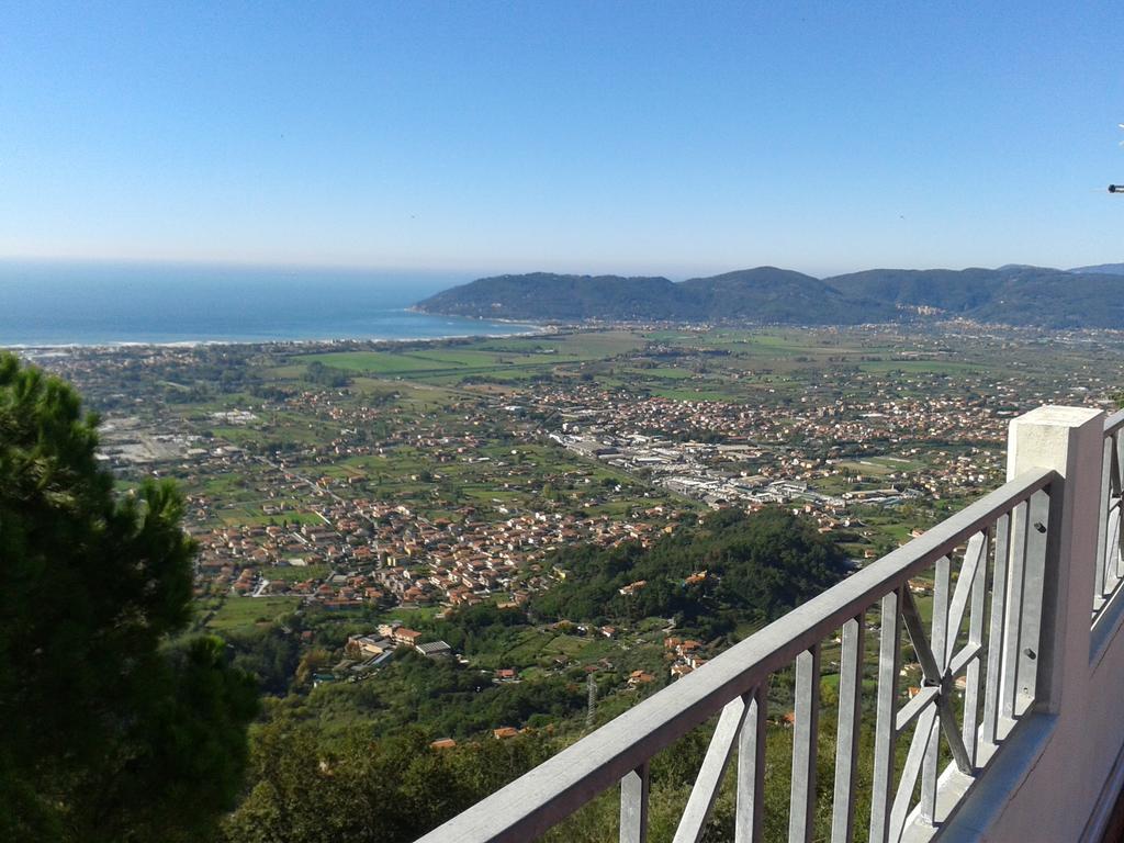 Hotel Ristorante Radar Carrara Kültér fotó